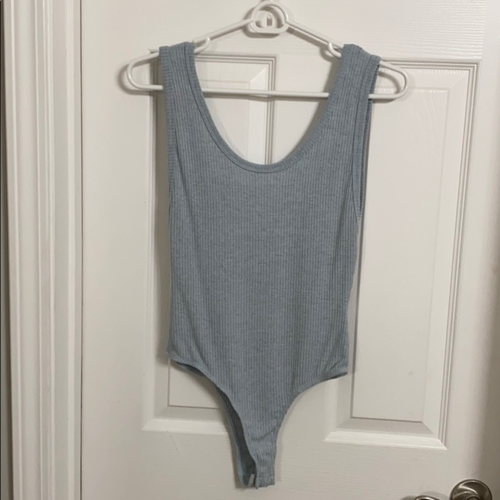 Size M polyester, rayon, spandex blue